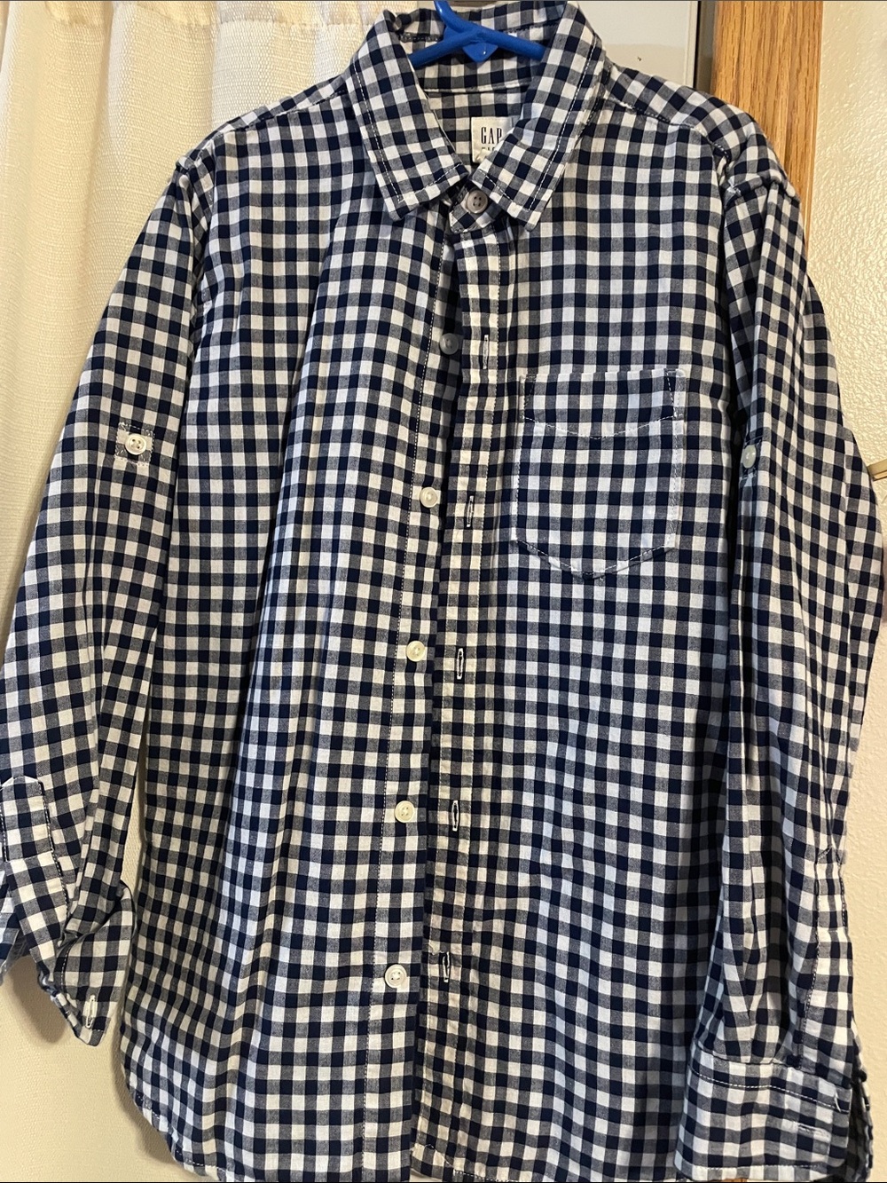 GAP Men’s Navy and White Gingham Button-Down Shirt